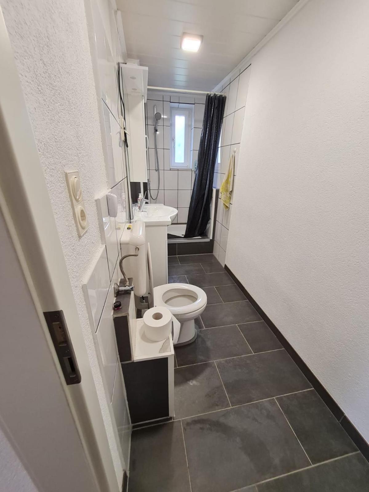 Husic Immobilien Und Handwerkerservice 里姆巴赫 外观 照片